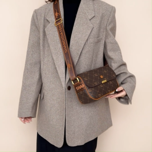 Tas Selempang aytau sling bag Wanita Premium CPB 3918