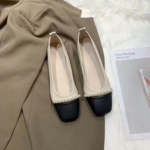 Comfortable French Style Square Head Low Heel Womens Shoes Soft Leather Vintage Fashion Flat Bottom Rubber Sole Casual Shoes