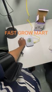 TaffOmicron Pengukur Tekanan Darah Sphygmomanometer with Voice - BW-3205 - White