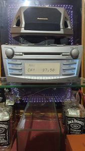 Đầu nghe nhạc Bluetooth Aux bluetooth radio xe toyota Camry.