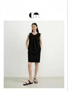 Bow Decorated Sleeveless Black Dress