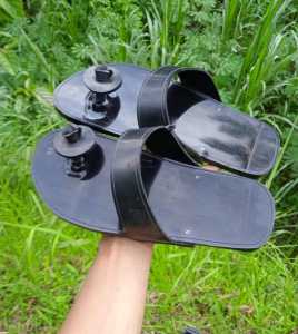 paket grosir beli 1 dapat 6 pasang sandal karet pria