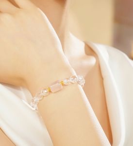 ZHOU LIU FU 周六福 18K Gold Crystal Bracelet Rose Quartz Charm Pink Gemstone for Love & Harmony Bracelet for Women J1916220 17cm