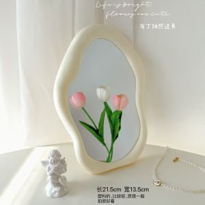 Ins ครีมสีไม่สม่ำเสมอรูปกระจกสำหรับตกแต่งโต๊ะถ่ายภาพ ชิ้นส่วนอุปกรณ์ถ่ายภาพ ชิ้นส่วนตกแต่งงานฝีมือ