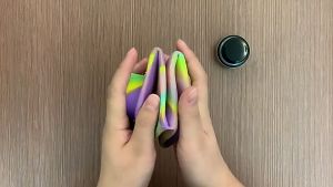 ขวดน้ำพับได้ ขวดน้ำพับได้น้ำหนักเบา ความจุ 700ml ยืดหดได้ ขวดน้ำซิลิโคน น้ำหนักเบา พกพาสะดวก หิ้วง่าย เที่ยวสะดวก Foldable water bottle