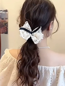 Ikat Rambut 蝴蝶结蕾丝发圈 Bow Lace Hair Tie 甜美双层刺绣韩系复古小肠发圈 Lace Double-Layer Embroidered Bow Hair Tie