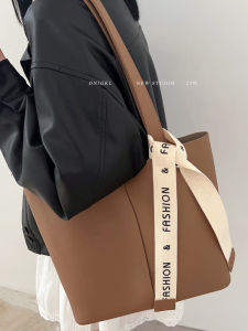 Trendy Underarm Womens Shoulder Bag Summer 2025 Commuter Vintage Large Capacity Tote Bag for Office Work Pure E-commerce Sale