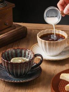 Luxurious Vintage Ceramic Coffee Cup Set with Saucer Afternoon Tea Coffee Cup And Plate Set Handmade Craftsmanship Striped Pattern