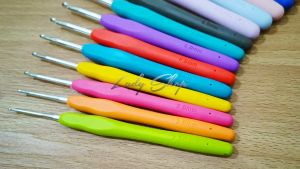 Lady Shop Hakpen Rajut Gagang Karet Alat Rajut Jarum Rajut 1 Set Isi 14 Pcs