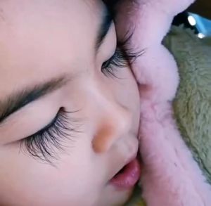 Eyebrow Growth Serum Hair Growth Serum Eyelash Growth Liquid Quickly Grow Eyebrow Liquid Thick And Slender Eyela 生发液眉毛增长液 新疆純烏斯瑪草汁生髮液10ml