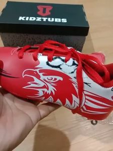 Paket Komplit Sepatu Bola Anak Usia 6-10 Tahun