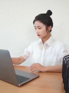 COD Folding Bed Portable Bed Single Bed Household Simple Lunch Break Bed Office Adult Nap Bed Multifunctional Reclining Chair Heavy Duty with Pearl Cotton Mattress