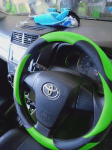 Bungkus stir mobil toyota variasi terbaru