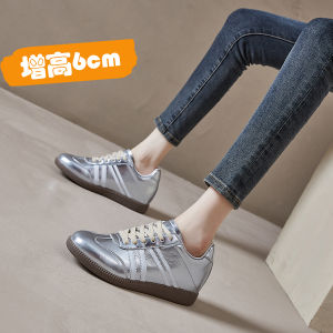 Womens Invisibly Heightened Deqin Shoes 2025 New Style Versatile Thick Bottom Retro Board Shoes Casual Sports Agan Shoes