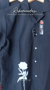 Kemeja Vintage Pria Lengan Pendek Motif White Rose Korean Style - Kemeja Polos Vintage Terbaru