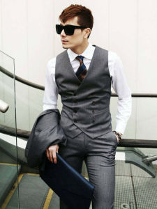 British Style Double-breasted Suit Vest Mens Business Casual Sleeveless Shoulder Pad Jacket Grey Color Slim Fit V-neck Pocket