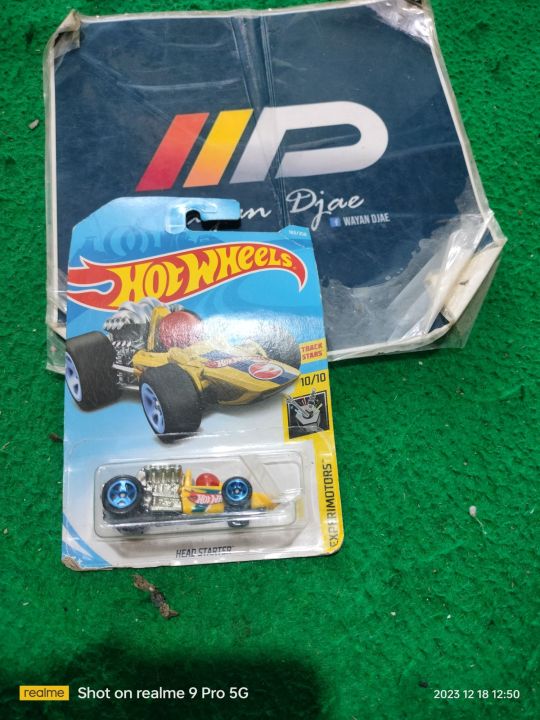 Hot wheels decast head starter treasure hunt logo api