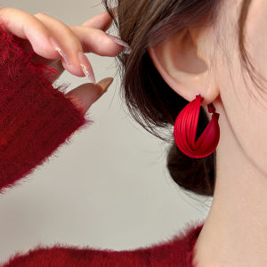 Pianist | Stylish and Versatile Earrings