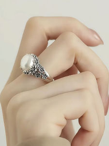 แหวนเงิน 925 ดอกไม้ ไข่มุก แหวนเปิดปากสำหรับผู้หญิง สไตล์ชาติพันธุ์ใหม่ แหวนดอกไม้สดใหม่ แหวนแฟชั่น เครื่องประดับ