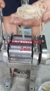 Máy thái bì heo ( lợn) sợi rộng 1ly sâu 25ly máy khung inox lô thép