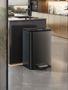 BOENIN | Stainless Steel Kitchen Step-on Lid-covered Large Bin