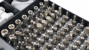 117 in 1 Screwdriver Set Peralatan Reparasi Laptop Hp | Screwdriver Obeng Satu Set Peralatan Reparasi Perbaikan Repair Laptop Handphone Hp Serbaguna | Taffware 10817