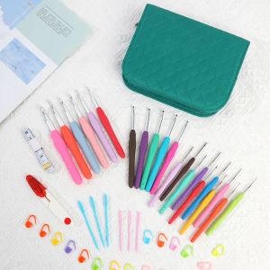 Crochet Hooks Set with Storage Bag Ergonomic Yarn Knitting Needles DIY Handmade Weaving Sewing Accessories Kit for Beginner