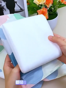 Handuk Disposable Travel Towel Uk 100 x 70cm Handuk Travelling Sekali Pakai Tanpa Rendam / Handuk Travel Ukuran Jumbo 70 x100 Cm / Tissue Traveling / Handuk Sekali Pakai SH  Y12