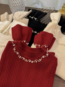 เสื้อชั้นในถักแขนกระดิ่งสีแดง สำหรับผู้หญิง ฤดูใบไม้ร่วง/ฤดูหนาว เสื้อชั้นในสุดหรูหรา ดีไซน์เก๋ไก๋ เสื้อชั้นในถัก