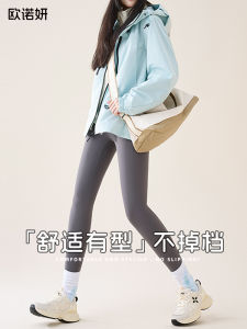 กางเกงขาสั้นทรงยูจีนเอวสูง ผ้าฟองน้ำขนแกะ สีเทา ความหนา สำหรับผู้หญิง ใส่ในฤดูใบไม้ร่วงและฤดูหนาว กางเกงยีนส์ทรงเข้ารูป