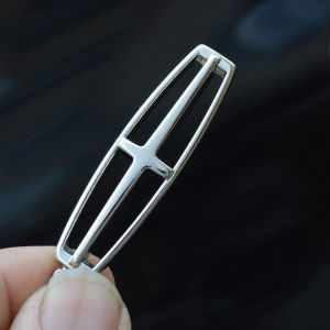 Lincoln Navigator Car Keychain Metal Business Activity Gift Keychain Anti-Loss Alloy Oval Shaped Automotive Brand Series