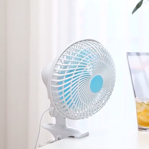 Desktop Fan Portable Mini Mute Baby Clip Fan Shaking Head Three Blade Folding Desktop Clip Fan