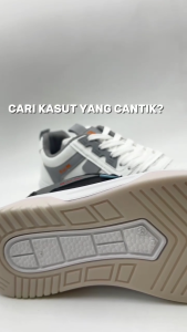 BUM Equipment Kasut Lelaki BM99229 / BM99230 Warna Hitam / Warna Putih - Mens Shoes Black / White - Sport Shoe / Kasut Sukan Lelaki