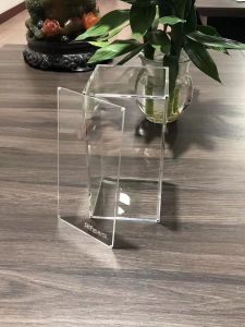 Bandai SHF Real Bone Carving Mask Knight Ultraman Display Box High Transparent Acrylic Storage Box One-Piece Magnetic Suction