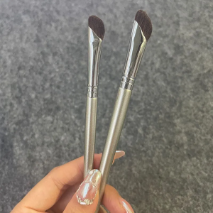 Sickle Eye Countour Brush Root Nose Wing Blending Brush Pony Hair Oblique Head Repair Shadow Brush One Set Cangzhou Makeup Brush