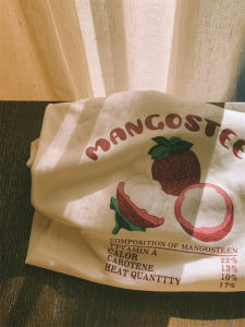 เสื้อยืดผ้าฝ้ายลําลองสําหรับผู้หญิงที่มีแขนสั้นและการออกแบบการเย็บปะติดปะต่อลายดอกไม้พิมพ์หลวมพอดีเสื้อคอกลมลมลําลอง