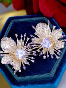 New Purple Flower Stud Earrings S925 Silver Needle Embedded Zirconia Fashionable Elegant Dress Jewelry Womens Fashion Accessories