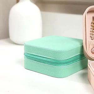 1Pcs Portable Jewelry Storage Box Travel Organizer Case Leather Storage Earrings Necklace Display