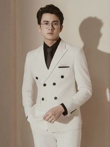 Bộ Vest Nam 6 Nút Ôm Body màu Trắng tặng combo phụ kiện cà vạt ghim cài hộp đựng