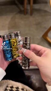 HỘP QUẸT - BẬT LỬA GA KHÒ TRỤ RỒNG KHẮC NỔI ĐÈN LED ĐỘC LẠ