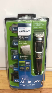 Tông đơ Philips Norelco Multigroom 3000 MG3750/60 đa năng giúp cắt tỉa râu tóc lông mũi [hàng Mỹ]