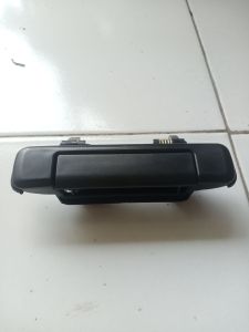 Handle pintu Luar toyota kijang bagian kanan KF-40/KF-60