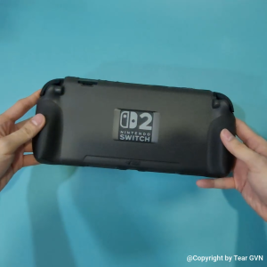 Ốp TPU nguyên khối StandGrip Savage Raven (Skull & Co) hỗ trợ đứng trên mặt phẳng cho Nintendo Switch 2