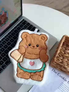 ผ้าเช็ดมือลายหมีเนย แขวนในครัว ห้องน้ำ ดูดซับน้ำได้ดี นุ่มสบาย ผ้าเช็ดหน้าลายการ์ตูนหมีสำหรับเด็ก