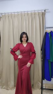 Gaun Pesta Mermaid LooWear - Bodycon Lengan Panjang Pita Lonceng Warna Solid Model Terbaru