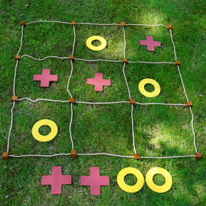 Parent-Child Fun Wooden Tic-Tac-Toe Game
