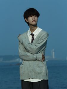 เสื้อคาร์ดิแกนถักคอวีหนาแขนยาวสำหรับผู้ชาย สไตล์วิทยาลัยย้อนยุค สไตล์ญี่ปุ่น ฤดูใบไม้ร่วง/ฤดูหนาว เสื้อคลุมกันหนาวแบบสวมหัว