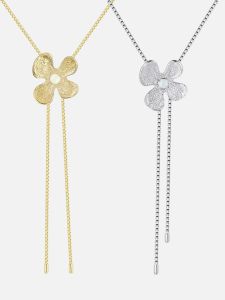 Original Design Elegant Flower Sweater Chain Necklace Simple Versatile Unique Fashionable Clavicle Chain Collaborative Work