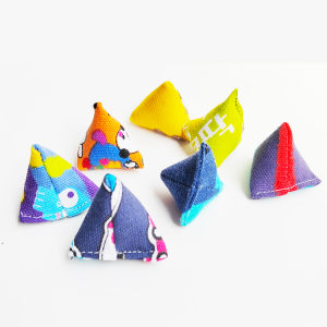 Retro 80 Đồ chơi thời thơ ấu Túi cát cầm tay hình tam giác cho bé trai và bé gái Lý tưởng cho các hoạt động thể thao và thể dục ngoài trời