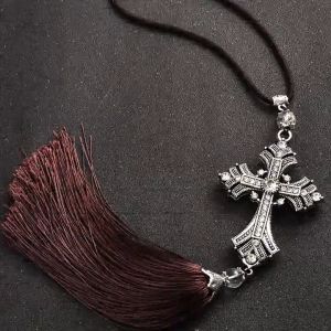 Panduan Membeli Gantungan Spion Tengah Salib Berlian